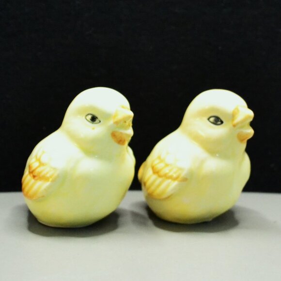 Vintage Deviled Egg Tray Ceramic Chicks Yellow Rim Easter Serving Plate” - Picture 2 of 3